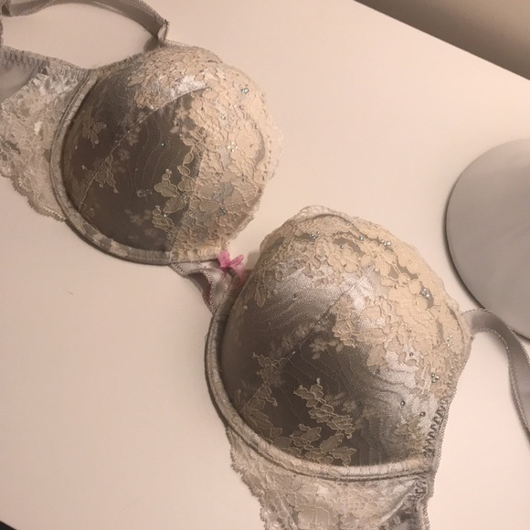 Victoria Secret Dream Angels Push Up 32DDD - Picture 6 of 6